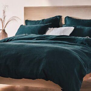 Anthropologie Linen Duvet Cover in Dark Turquoise – Queen Sized